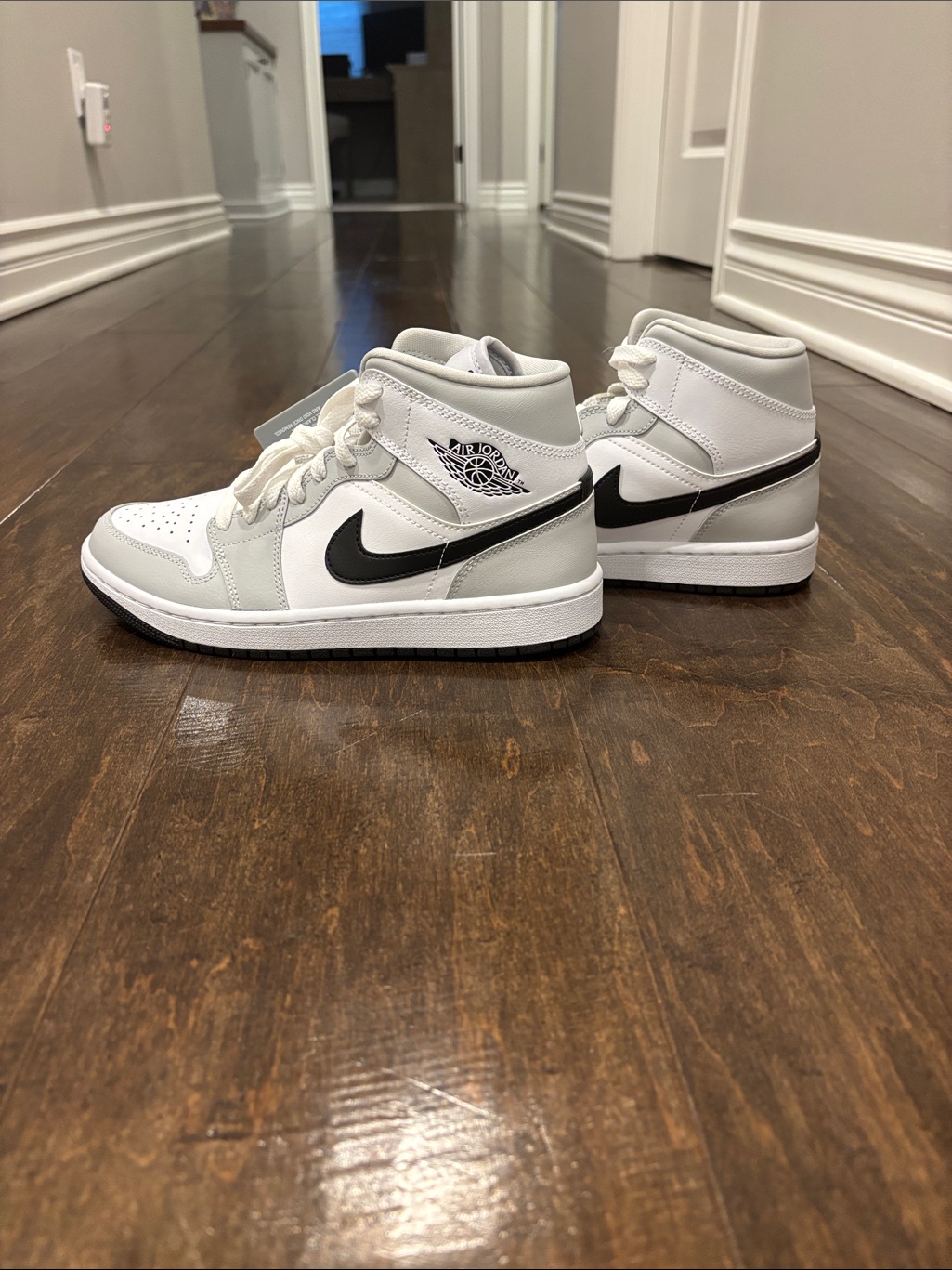 Nike Air Jordan 1 Mid White And Black Women’s Sneakers